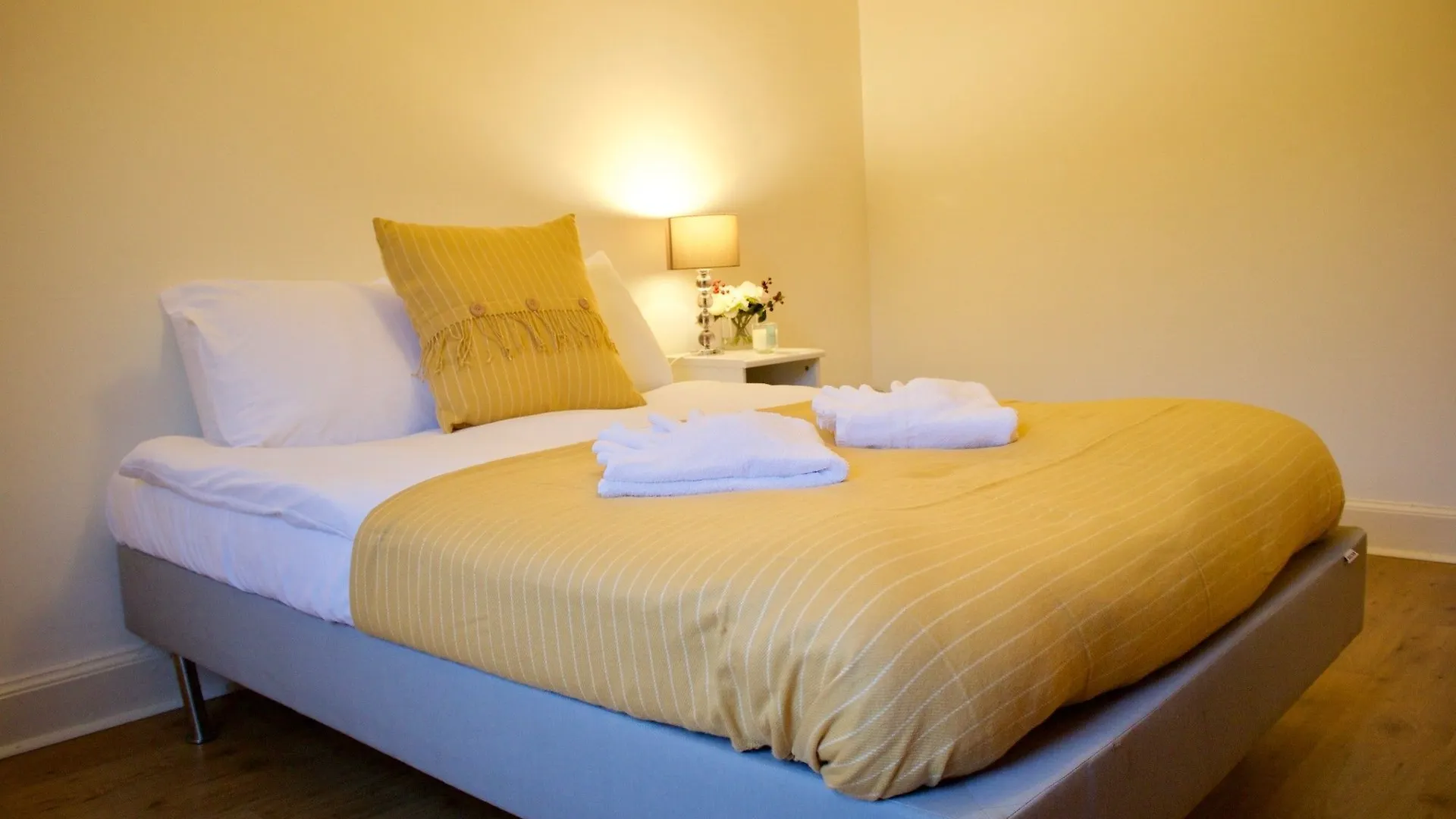 Appartement 1 Bedroom Flat In Broughton Édimbourg